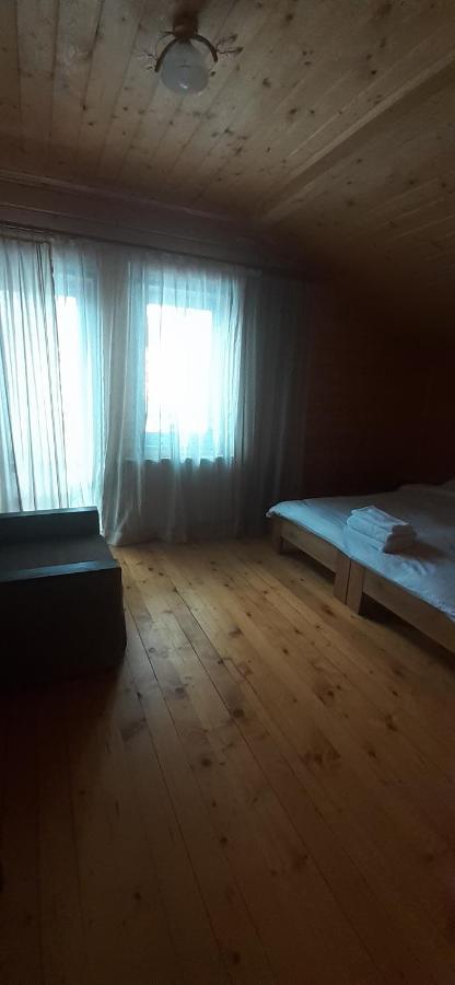 Біла Хата Apartment Iltsi ภายนอก รูปภาพ